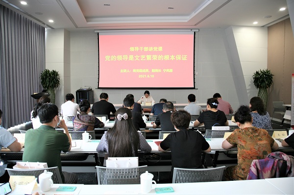 01.jpg 01.jpg