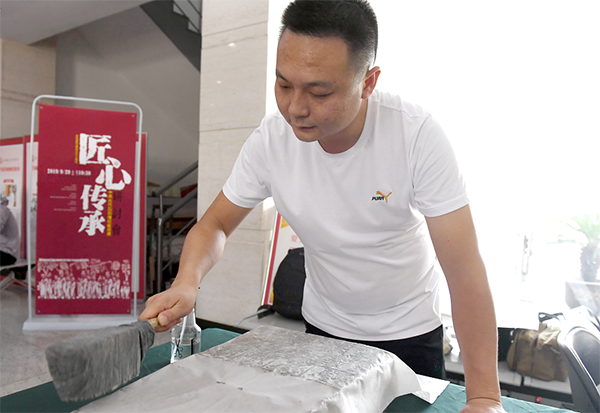 微信图片_20190930101406.png 微信图片_20190930101406.png